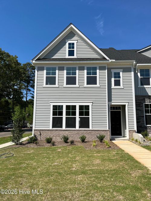 1407 Goldsboro Ave, Sanford, NC, 27330-5414 | Card Image