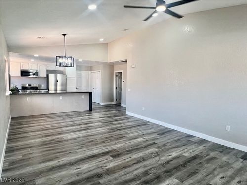 unit-222-3327 Erva St, Las Vegas, NV, 89117-7312 | Card Image
