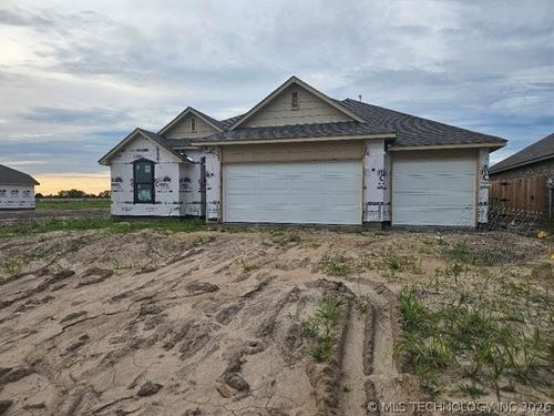 10888 S 279th Eastavenue, Bixby, OK, 74008 | Card Image