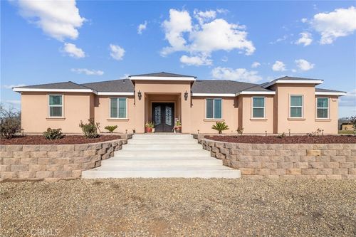 2226 Thunder Rd, Catheys Valley, CA, 95306-9756 | Card Image