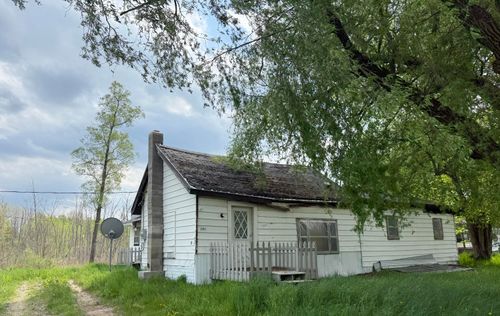 2451 Us Highway 10, Sears, MI, 49679-8075 | Card Image