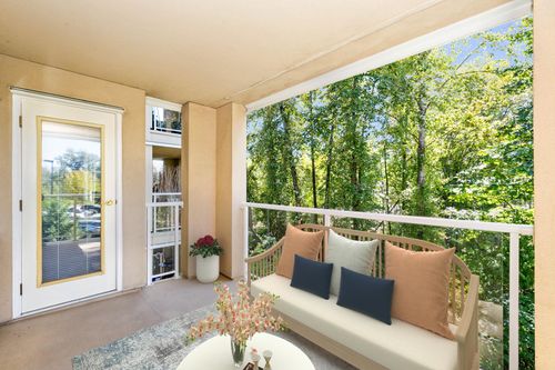 302-22722 Lougheed Highway, Maple Ridge, BC, V2X2V6 | Card Image