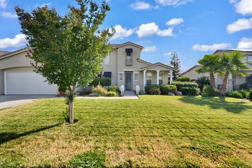 15015 Torrey Pines Cir, Chowchilla, CA, 93610-7910 | Card Image