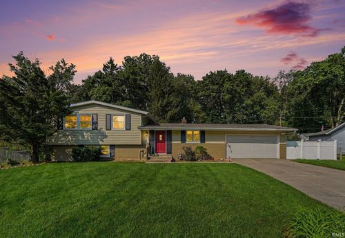 1601 Victoria Dr, Elkhart, IN, 46514-4141 | Card Image