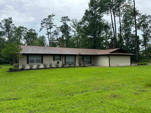 110 Plantation Dr, Silsbee, TX, 77656-8931 | Card Image