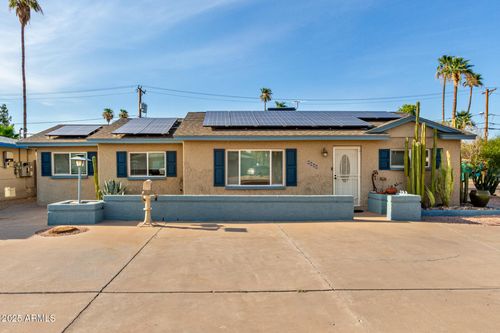 6830 E Edgemont Ave, Scottsdale, AZ, 85257-1330 | Card Image