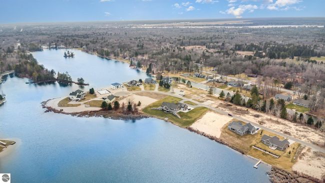 7270 Shoreview Dr, House other with 4 bedrooms, 4 bathrooms and null parking in Oscoda MI | Image 49