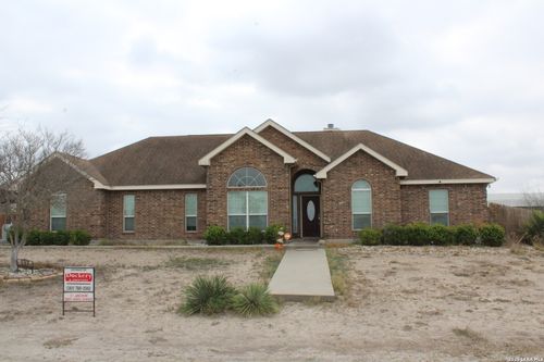 137 Lakeview Trce, Three Rivers, TX, 78071-3266 | Card Image