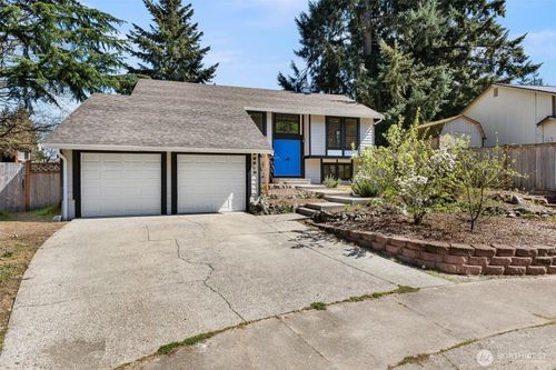 32910 30th Ave Sw, Federal Way, WA, 98023-2719 | Card Image