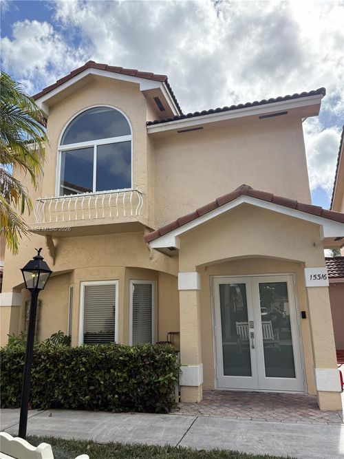 15316 Sw 111th St, Miami, FL, 33196-4510 | Card Image