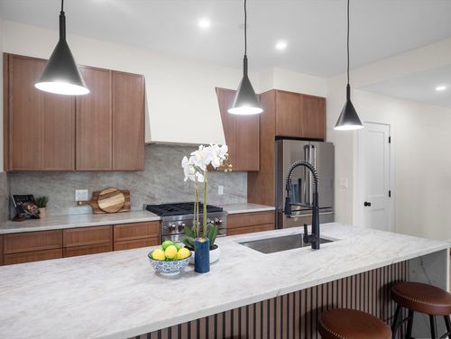 1-106-108 Bunker Hill St, Boston, MA, 02129-3131 | Card Image