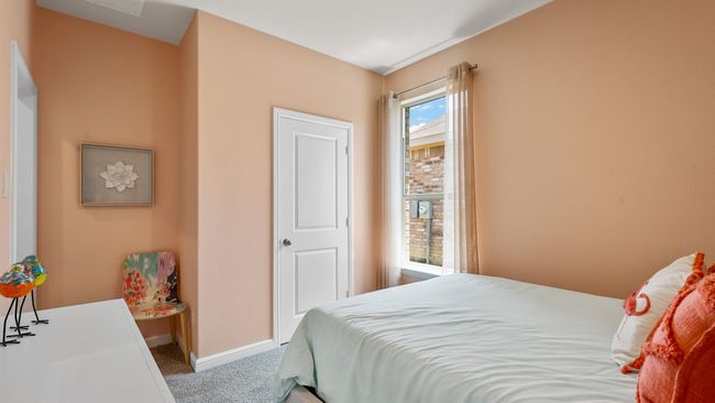 953 Traction Trl, House other with 4 bedrooms, 2 bathrooms and null parking in Cleburne TX | Image 31