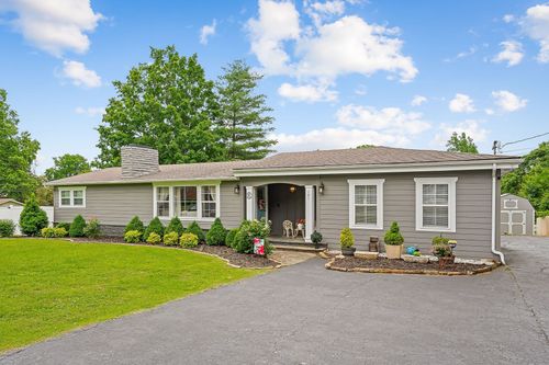 101 Hillwood Ln, Mc Minnville, TN, 37110-1813 | Card Image