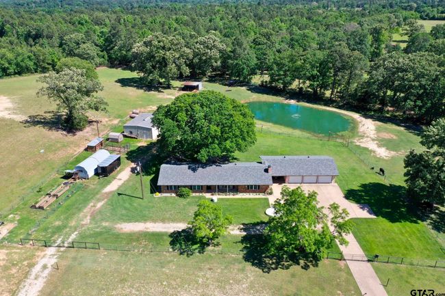3662 An County Road 359, Home with 3 bedrooms, 3 bathrooms and null parking in Palestine TX | Image 46