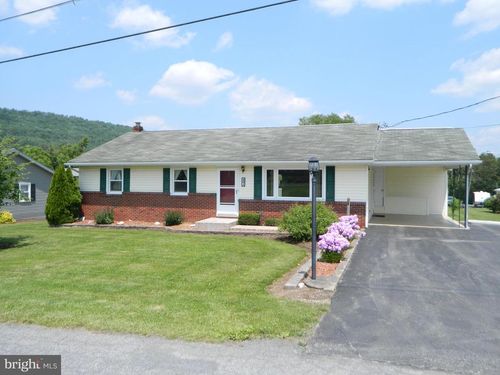 201 Cherry St, MILLHEIM, PA, 16854-9635 | Card Image