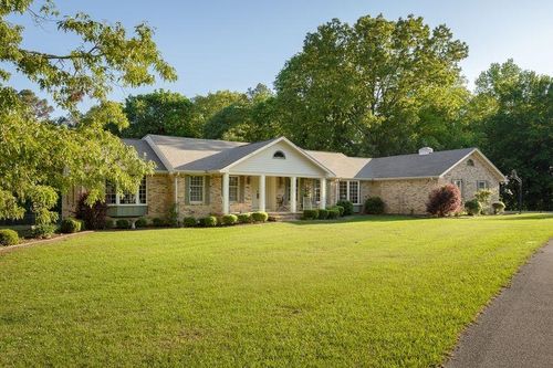 2211 Cotton Gin Rd, Russellville, AL, 35653-7009 | Card Image