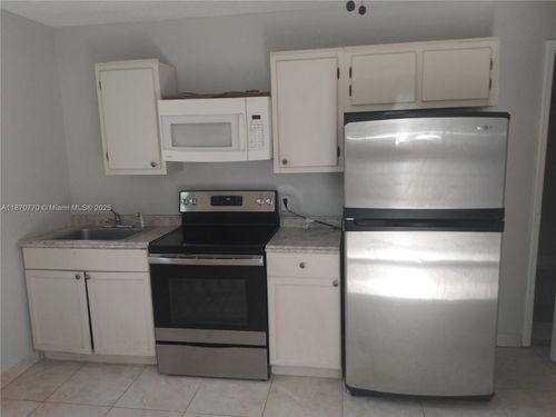 b-rear-980 Nw 109th St, Miami, FL, 33168-2137 | Card Image