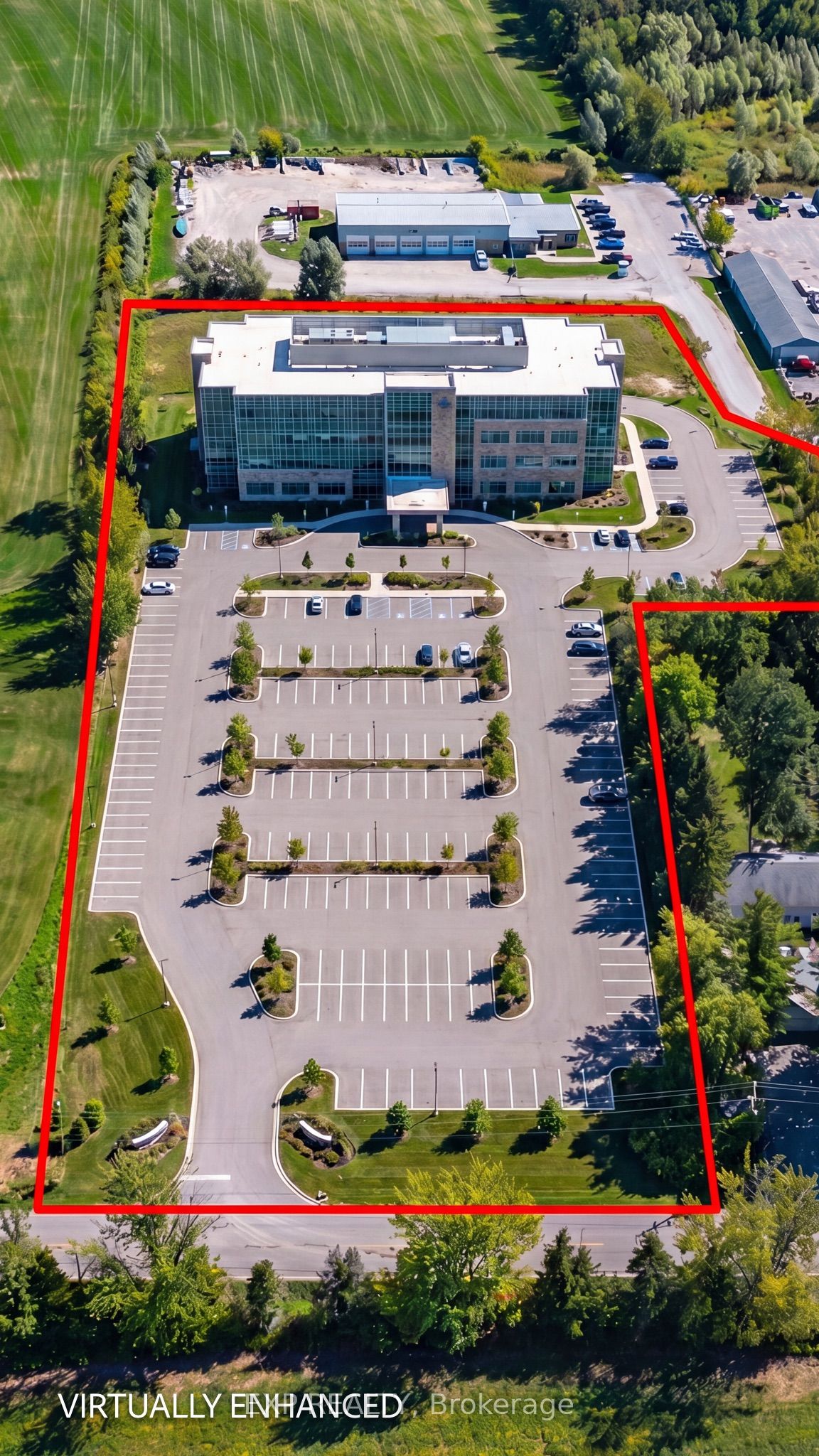 Commercial Sale in Georgina 3