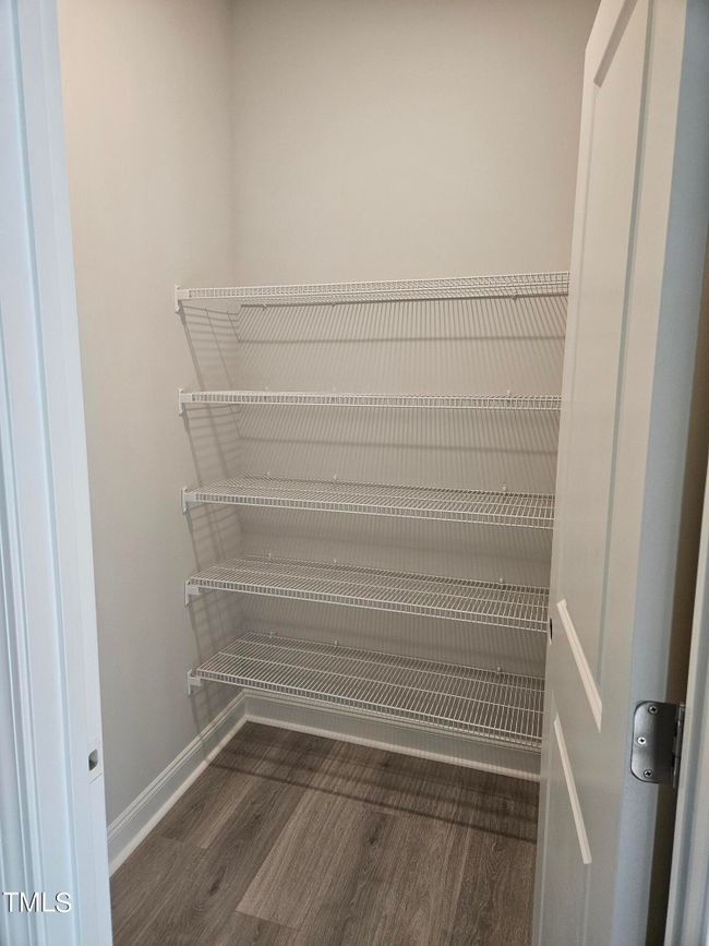 Pantry | Image 10