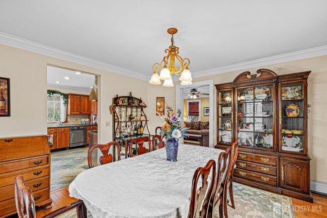 356 Front St, House other with 3 bedrooms, 2 bathrooms and null parking in Dunellen NJ | Image 9