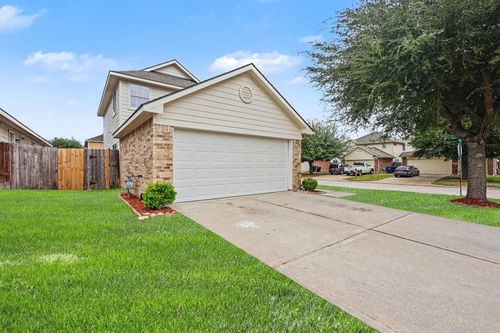 7202 Cool Springs Ct, Magnolia, TX, 77354-2888 | Card Image