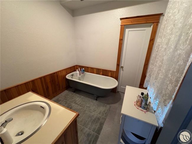 2822 S 35 Th Rd, House other with 3 bedrooms, 2 bathrooms and null parking in Pompeys Pillar MT | Image 24