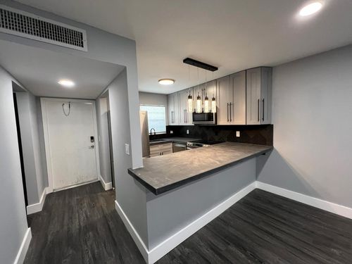 apt-306-1630 Embassy Dr, West Palm Beach, FL, 33401-1924 | Card Image