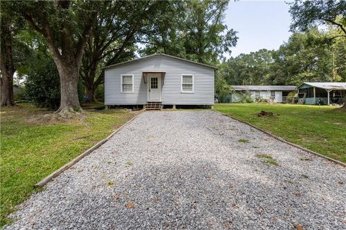 39445 Cooper Ln, Pearl River, LA, 70452-5765 | Card Image