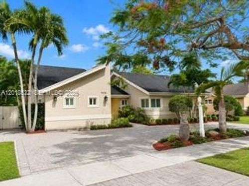 9005 Sw 102nd Ct, Miami, FL, 33176 | Card Image
