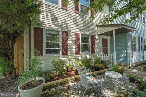 5116 Pecan Dr, FREDERICKSBURG, VA, 22407-8019 | Card Image
