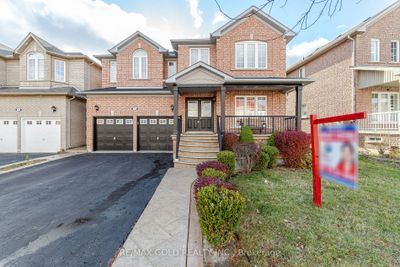 68 Runnymede Cres, House other with 4 bedrooms, 5 bathrooms and 6 parking in Brampton ON | Image 1