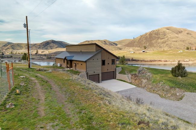 9701 Mt Highway 200, House other with 3 bedrooms, 2 bathrooms and null parking in Dixon MT | Image 39