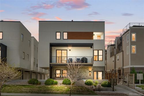 1870 Irving St, Denver, CO, 80204-2052 | Card Image