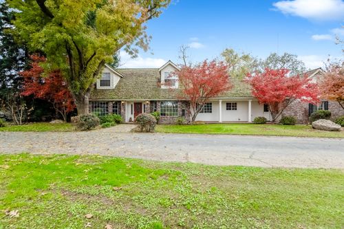 31767 Road 166, Visalia, CA, 93292-9632 | Card Image