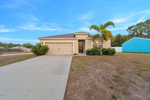 419 Fillmore Ave Ne, Palm Bay, FL, 32907-1964 | Card Image