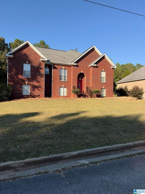 117 Stonegate Cir, LINCOLN, AL, 35096-6065 | Card Image