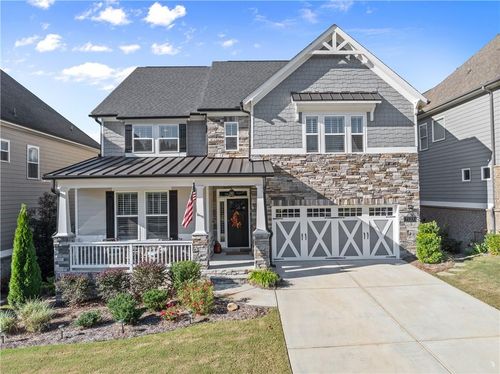 7123 Lake Edge Dr, Flowery Branch, GA, 30542-7626 | Card Image