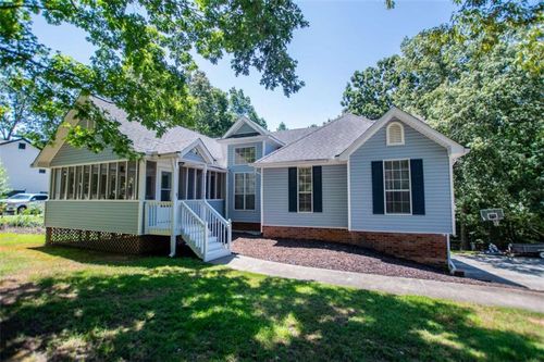 4233 Sturbridge Dr, Douglasville, GA, 30135-7415 | Card Image