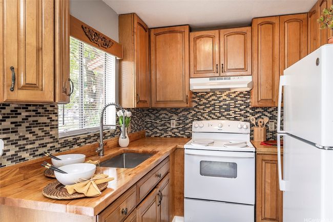 19F - 91-1167 Kamaaha Loop, Condo with 2 bedrooms, 1 bathrooms and 2 parking in Kapolei HI | Image 4