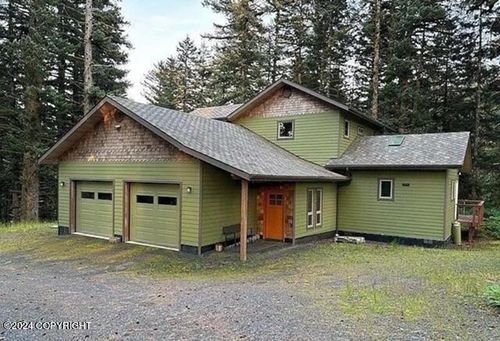 2830 Monashka Bay Road, Kodiak, AK, 99615 | Card Image