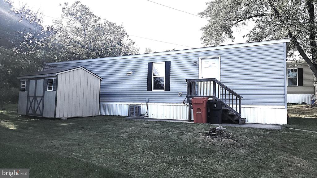 Mildred Ave, Birdsboro, PA 19508