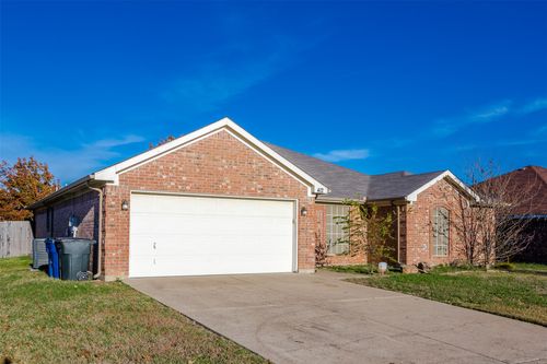 412 Marybeth Dr, Burleson, TX, 76028-5674 | Card Image