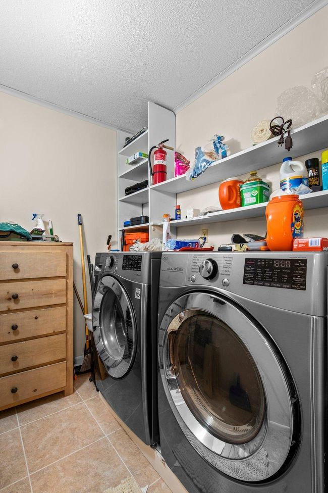 Laundry Room | Image 14