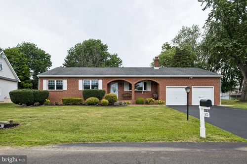 4674 Sunrise Ave, BENSALEM, PA, 19020-1112 | Card Image