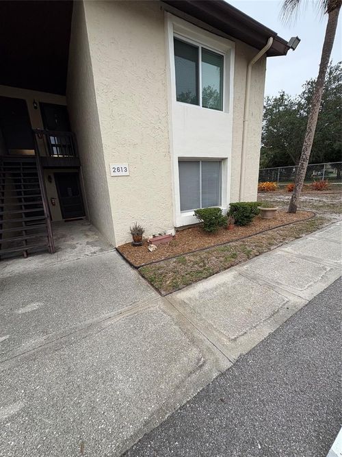 b-2613 Pine Lake Ter, Sarasota, FL, 34237-4904 | Card Image