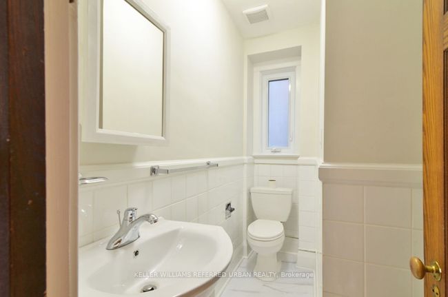 UPPER - 4 Columbine Ave, House other with 4 bedrooms, 2 bathrooms and null parking in Toronto ON | Image 31