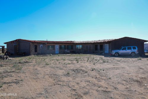 5555 E Singing Arrow Lane, Willcox, AZ, 85643 | Card Image