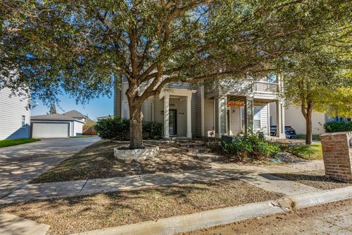 10740 Astor Dr, Fort Worth, TX, 76244-8555 | Card Image