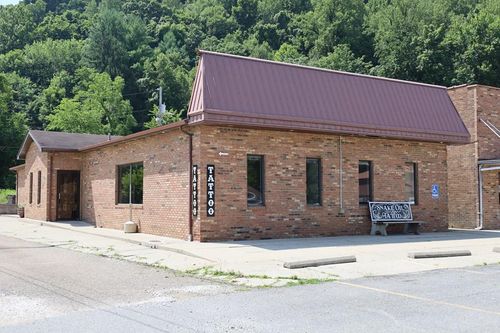 1-425 James E Hannah Dr, South Shore, KY, 41175-9600 | Card Image