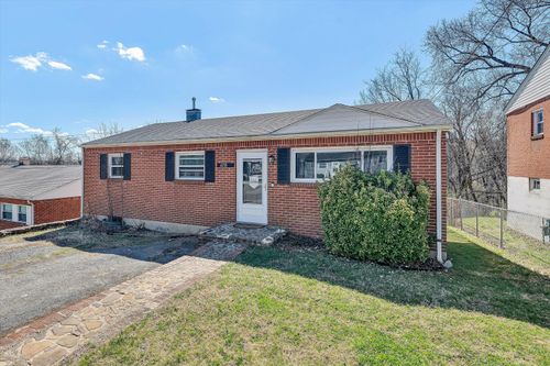 4218 Moomaw Ave Nw, Roanoke, VA, 24017-4314 | Card Image